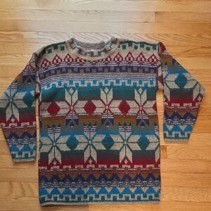 Vintage   "Needles & Yarn" Crewneck Sweater
